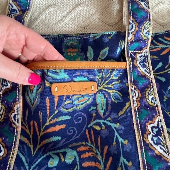 Stylish Blue and Gold Women's Tote Bag - Picture 11 of 16